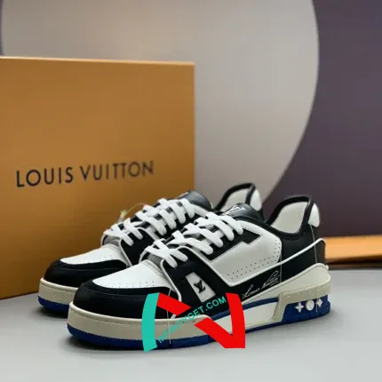 LOUIS VUITTON TRAINER SNEAKERS