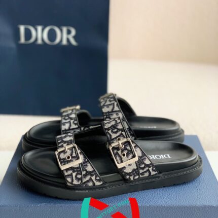 Dior Classic B22 Clunky Sandals