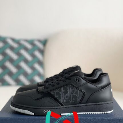 DIOR HIGH LEVEL B27 Sneaker