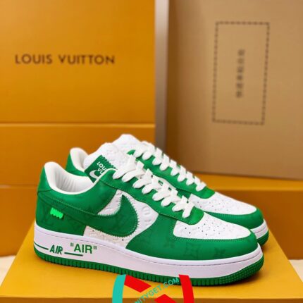 LOUIS VUITTON × NIKE AIR FORCE 1 Sneaker