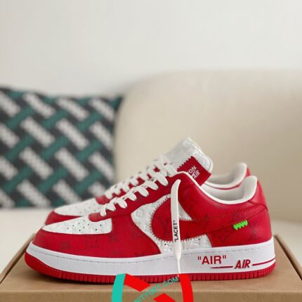 LOUIS VUITTON × NIKE AIR FORCE 1 Sneaker