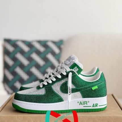 LOUIS VUITTON × NIKE AIR FORCE 1 SNEAKER