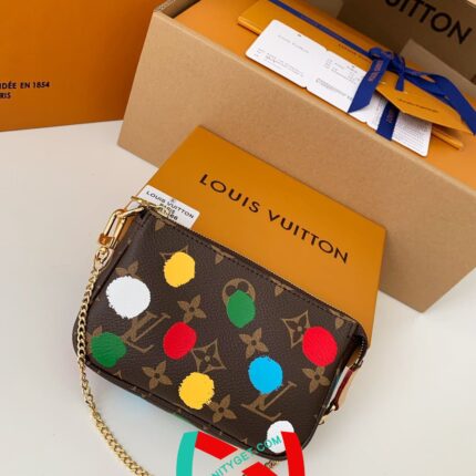 Louis Vuitton  YK MINI POCHETTE ACCESSOIRES mini Mahjong bag M81866 size 15.5*10.5*4cm