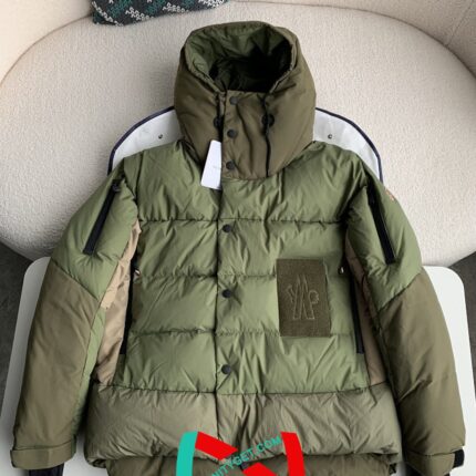 Moncler Down jacket